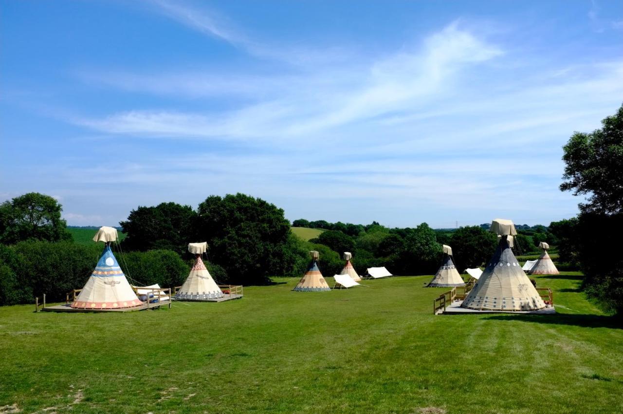 Big Sky Tipi Holidays Wartling Екстер'єр фото